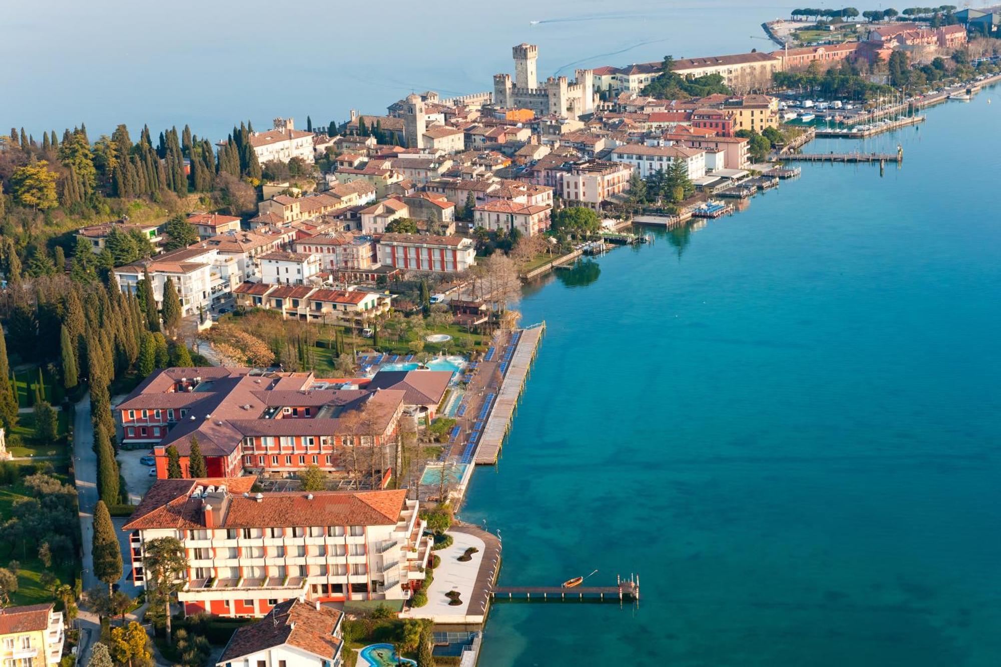 Villa Mimosa - Appartamento 1 Desenzano del Garda Exterior foto